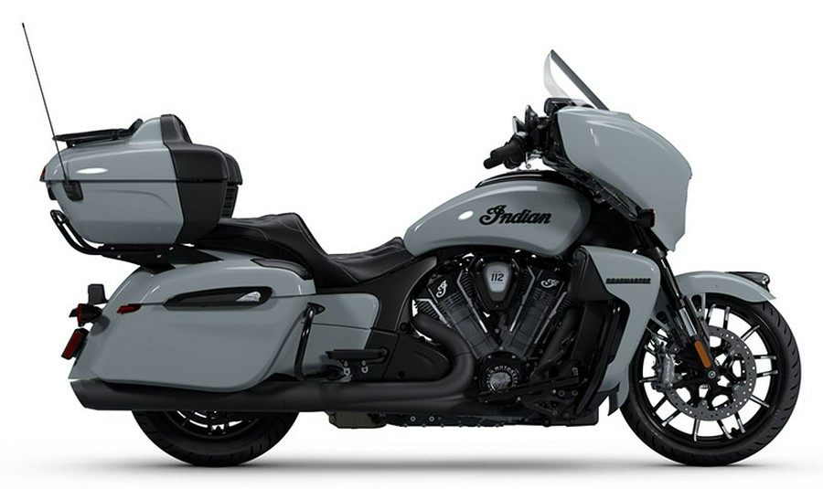 2025 Indian Motorcycle® Roadmaster® PowerPlus 112 Dark Horse® with PowerBand Audio Package