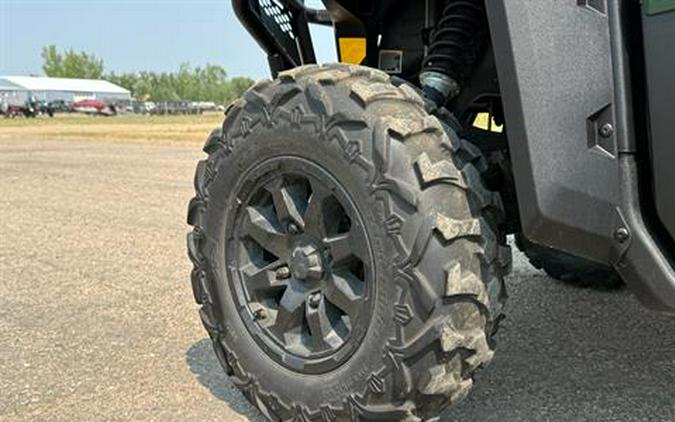 2024 Can-Am Defender DPS CAB