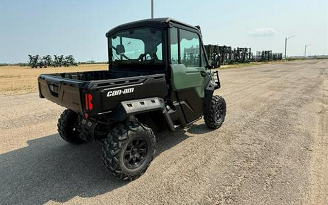 2024 Can-Am Defender DPS CAB