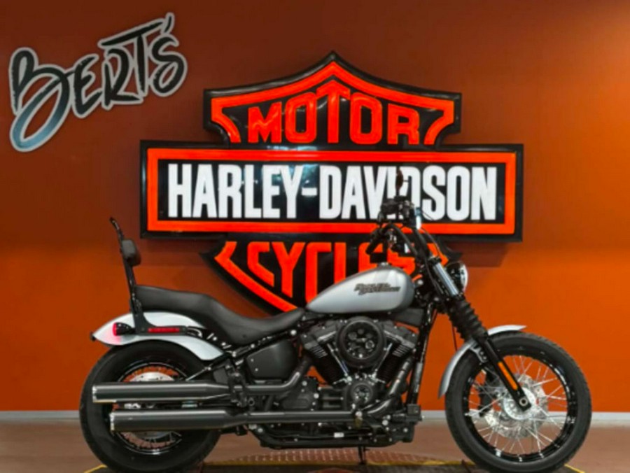 2020 Harley-Davidson® FXBB - Softail® Street Bob®