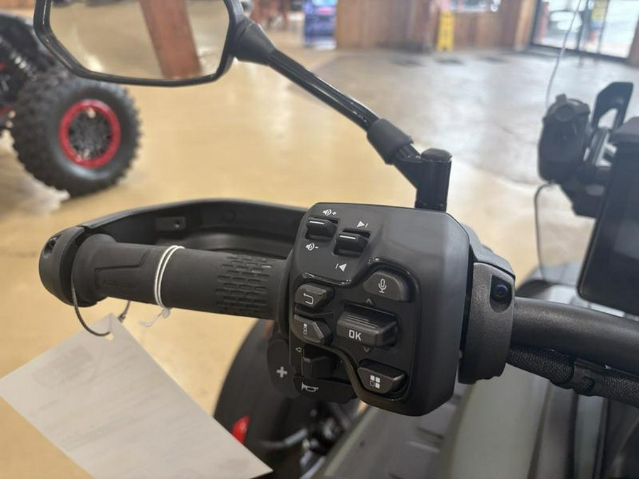 2026 Can-Am® CAN REDROCK