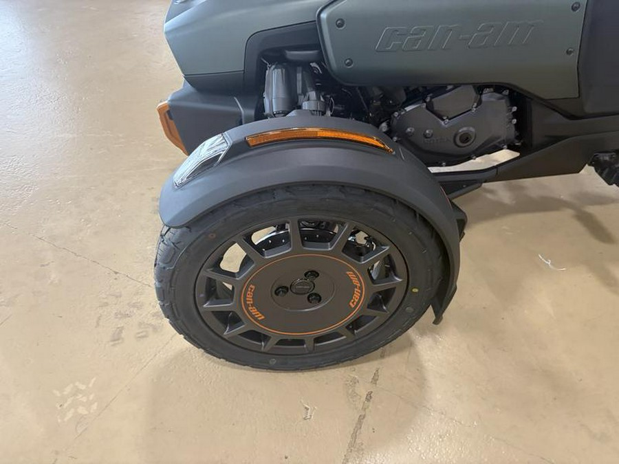2026 Can-Am® CAN REDROCK
