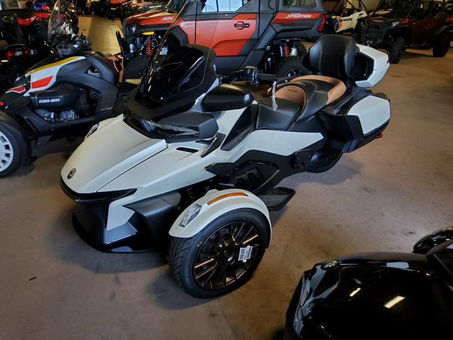 2024 Can-Am™ Spyder RT Sea-To-Sky