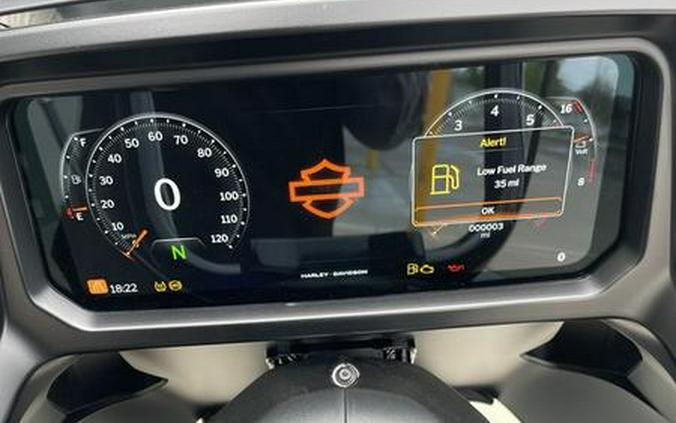 2025 Harley-Davidson® FLTRX - Road Glide®