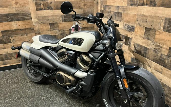 2023 Harley-Davidson® Sportster® S White Sand Pearl RH1250S