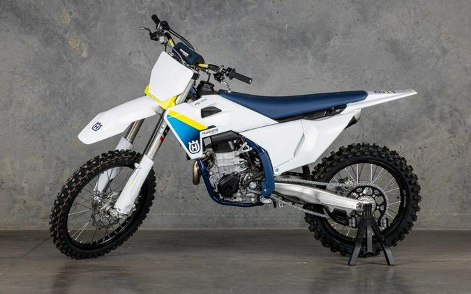 2025 Husqvarna FC 450 - SM384675
