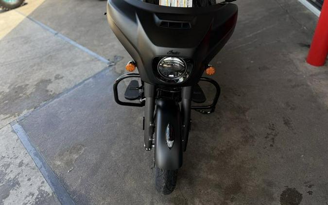 2025 Indian Motorcycle® Chieftain® Dark Horse® w/PowerBand Audio Black Smoke