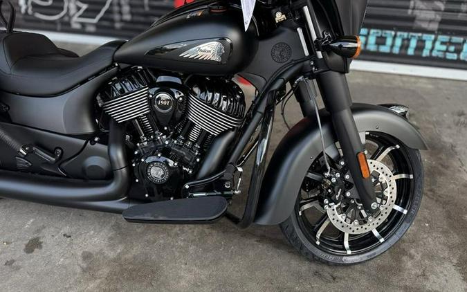 2025 Indian Motorcycle® Chieftain® Dark Horse® w/PowerBand Audio Black Smoke