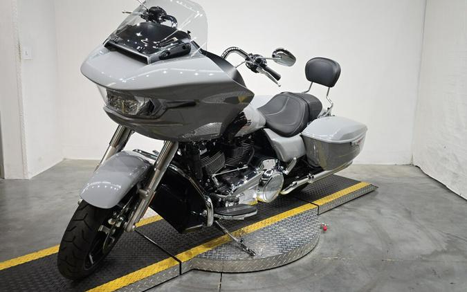FLTRX 2025 Road Glide™