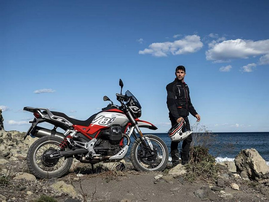 2025 Moto Guzzi V85 TT