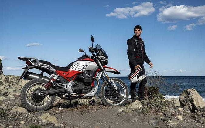 2025 Moto Guzzi V85 TT