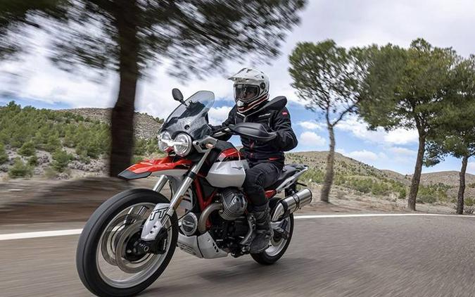 2025 Moto Guzzi V85 TT