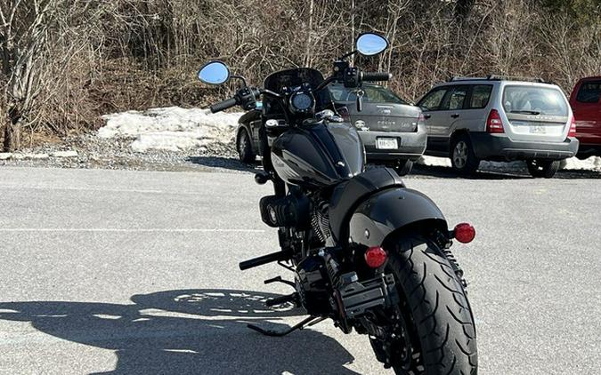 2024 Indian Sport Chief Granite Gray