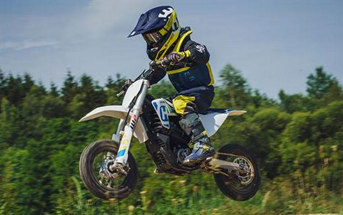 2023 Husqvarna EE 3