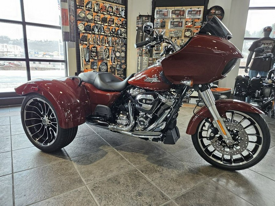 2024 Harley-Davidson® FLTRT - Road Glide® 3