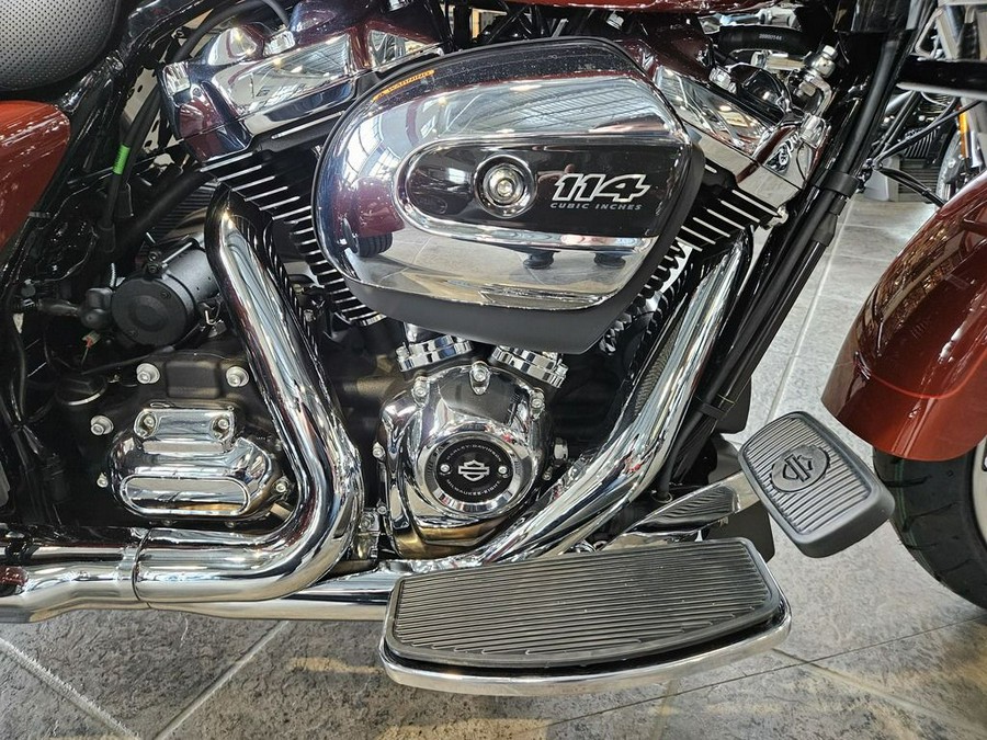 2024 Harley-Davidson® FLTRT - Road Glide® 3