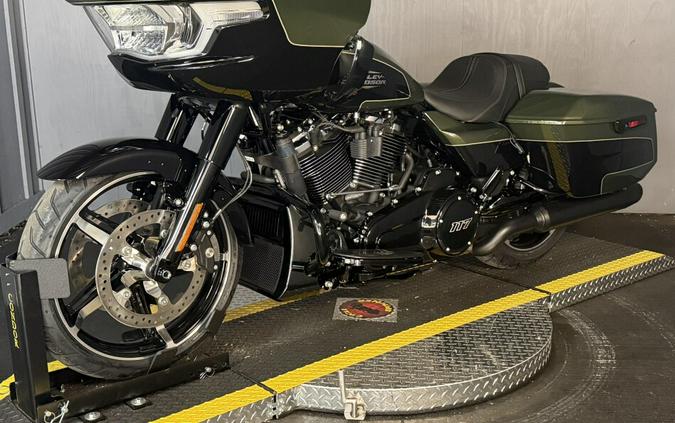 2026 Harley-Davidson® Road Glide® FLTRX OLIV STL MTL/BLK W/ PINSTRI