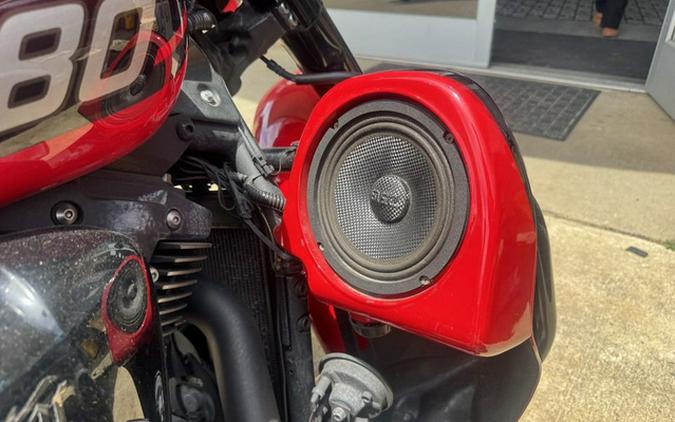 2015 Yamaha V Star 1300 Deluxe Rapid Red