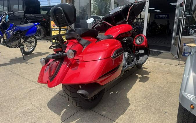 2015 Yamaha V Star 1300 Deluxe Rapid Red