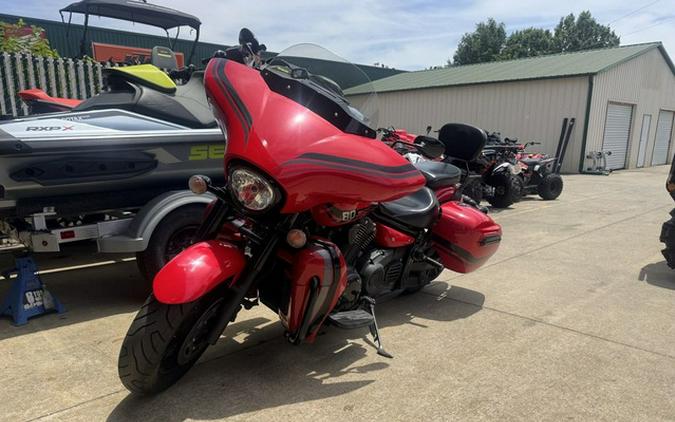 2015 Yamaha V Star 1300 Deluxe Rapid Red