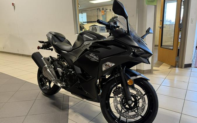 2026 Kawasaki Ninja 500 ABS