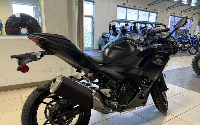 2026 Kawasaki Ninja 500 ABS
