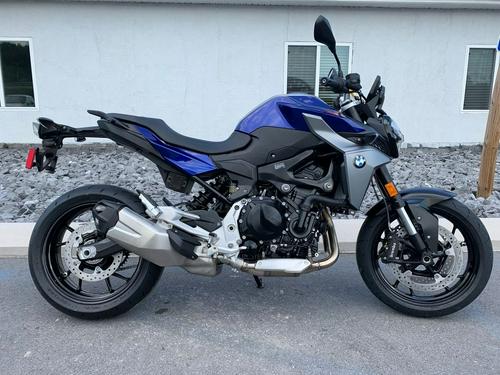 2020 BMW F 900 R Review (15 Fast Facts)