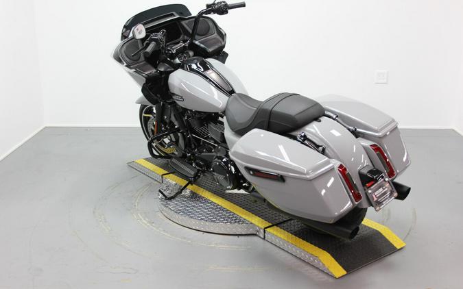 2025 Harley-Davidson® Road Glide® Billiard Gray - Black Finish