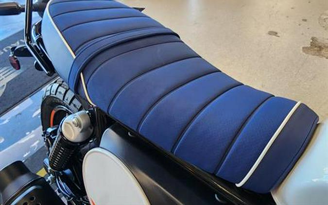 2025 Royal Enfield BEAR 650