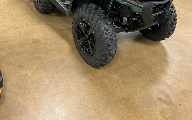 2023 Can-Am Outlander MAX 6X6 DPS 650