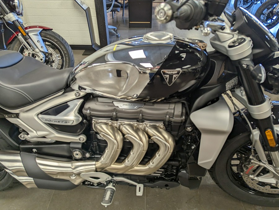 2023 Triumph Rocket 3 R (Chrome Ed)