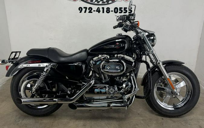 2012 Harley-Davidson® XL1200C - Sportster® 1200 Custom