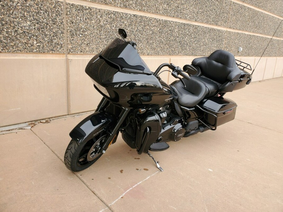 2021 Harley-Davidson Road Glide Limited Vivid Black