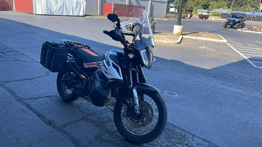 2019 KTM 790 Adventure