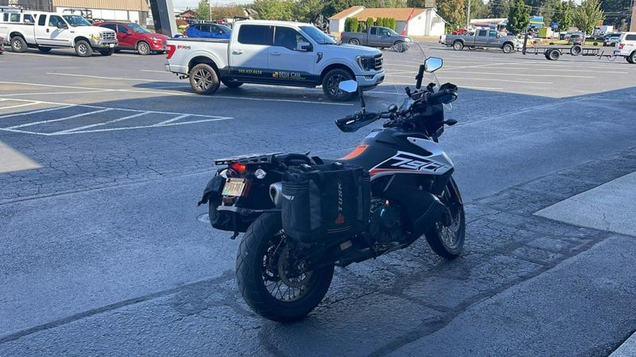 2019 KTM 790 Adventure