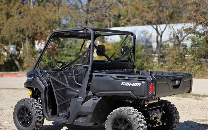 2026 Can-Am® Defender DPS HD9 Stealth Black