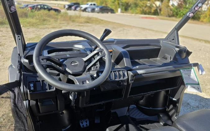 2026 Can-Am® Defender DPS HD9 Stealth Black