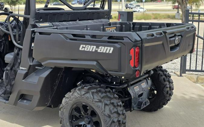 2026 Can-Am Defender DPS HD9 Stealth Black