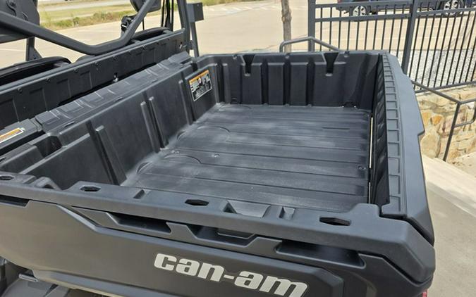 2026 Can-Am Defender DPS HD9 Stealth Black