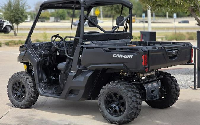2026 Can-Am Defender DPS HD9 Stealth Black