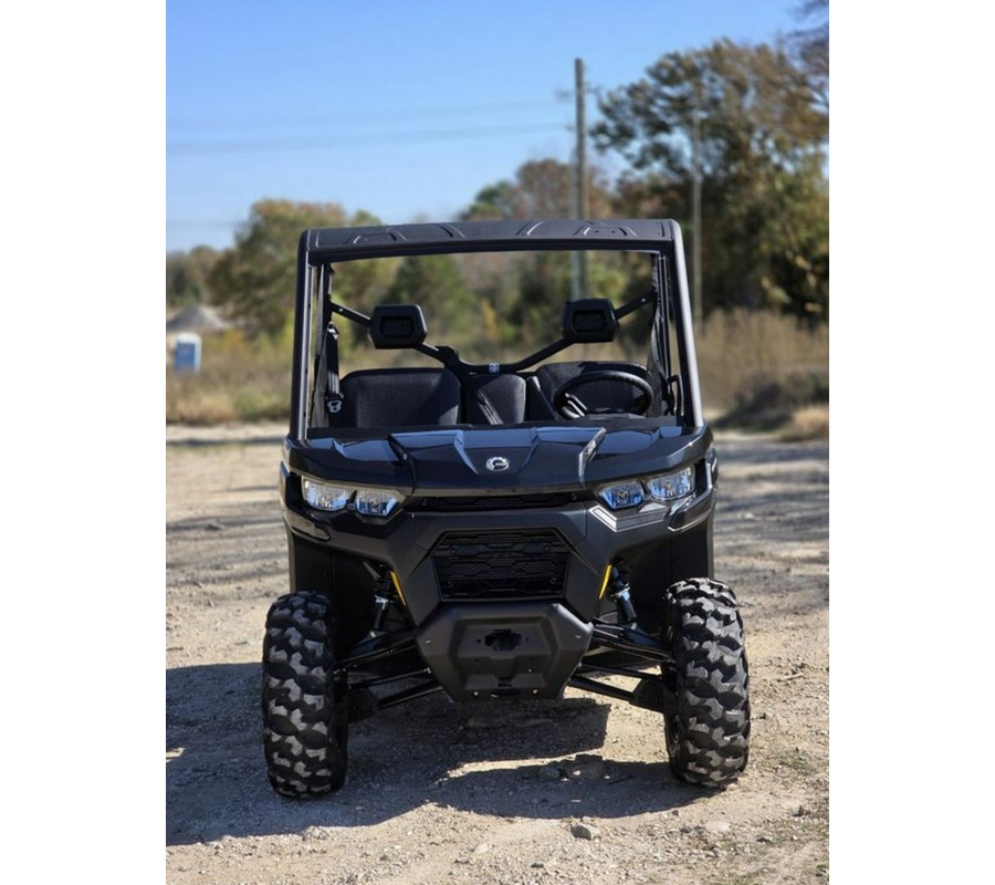 2026 Can-Am® Defender DPS HD9 Stealth Black