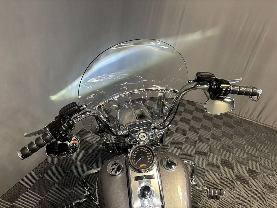 2017 Harley-Davidson Road King®