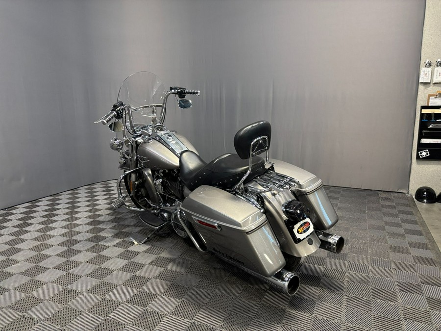 2017 Harley-Davidson Road King®