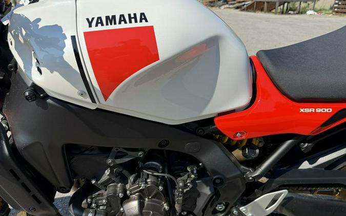 2025 Yamaha XSR 900