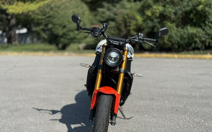 2025 Yamaha XSR 900