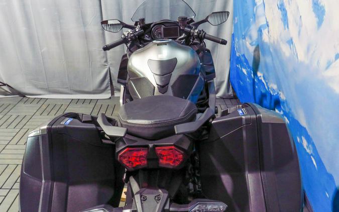2019 Kawasaki Ninja H2™ SX SE+