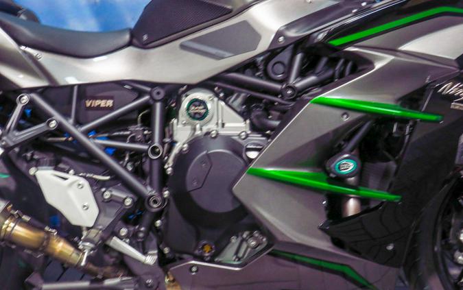 2019 Kawasaki Ninja H2™ SX SE+