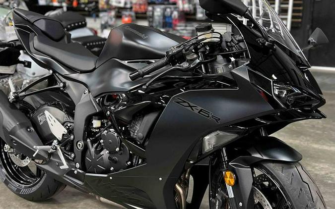 2024 Kawasaki Ninja® ZX™-6R ABS Metallic Flat Spark Black/Ebony