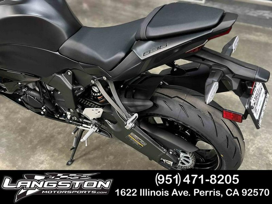 2024 Kawasaki Ninja® ZX™-6R ABS Metallic Flat Spark Black/Ebony