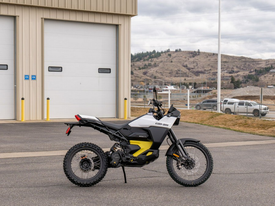 2025 Can-Am Origin® Base